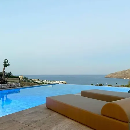 Alindo Ii, In Area * Líndos