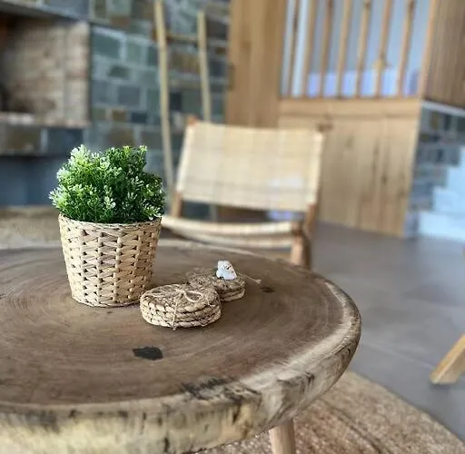 Alindo Ii, In Area *