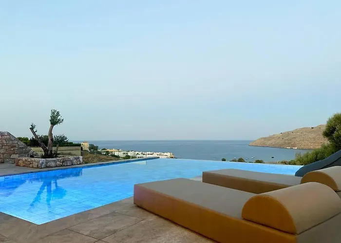 Alindo Ii, In Area * Líndos